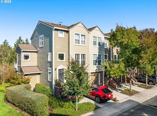 2635 NW Kennedy Ct, Portland, OR 97229