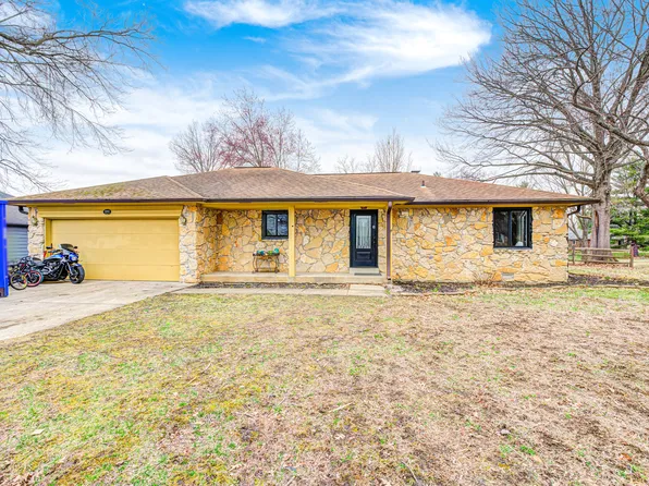 5984 Williams Dr, Plainfield, IN 46168