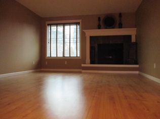 5413 NE 34th St APT D, Vancouver, WA