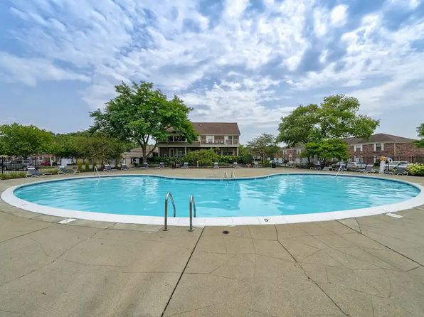 2629 Plaza Dr #2910C