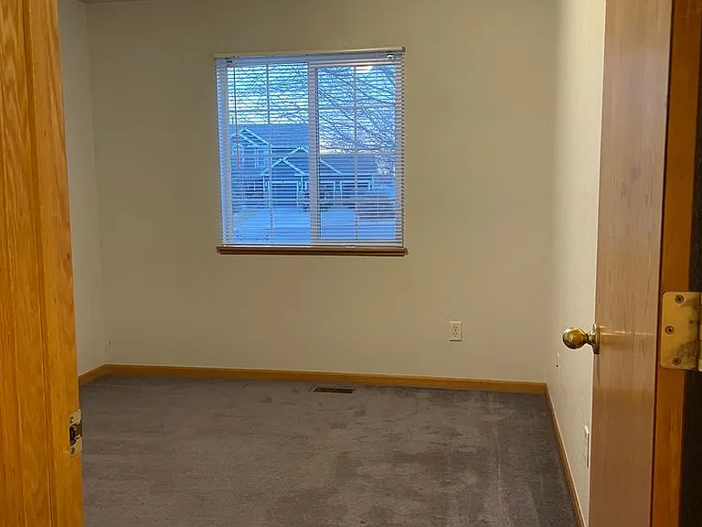 124 Rock Bridge Dr — Photo 22