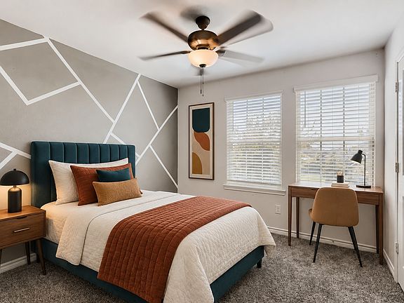 2nd image of 606 Saddle Club Way