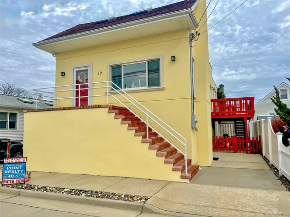 10 Freeport Avenue, Point Lookout, NY 11569