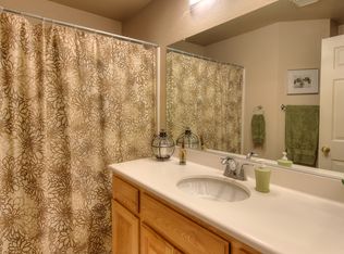 2296 Karendale Cir, Riverside, CA 92506