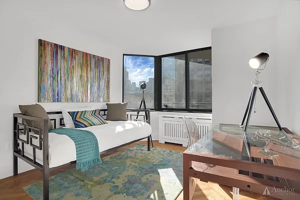 Sold by Anchor Associates | media 20