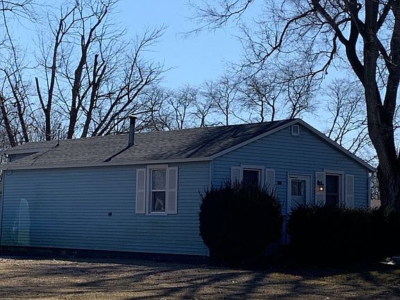 3rd image of 619 S Broad St