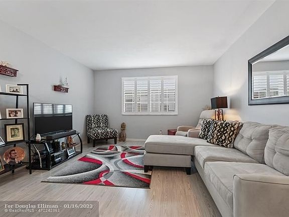 3rd image of 1801 NE 62nd St APT 110