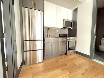 Rented by Reside New York