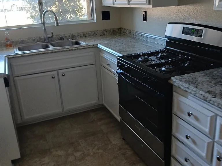 628 S Santa Fe St #7 — Photo 1