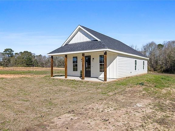3rd image of 30182 Karsyn Dr