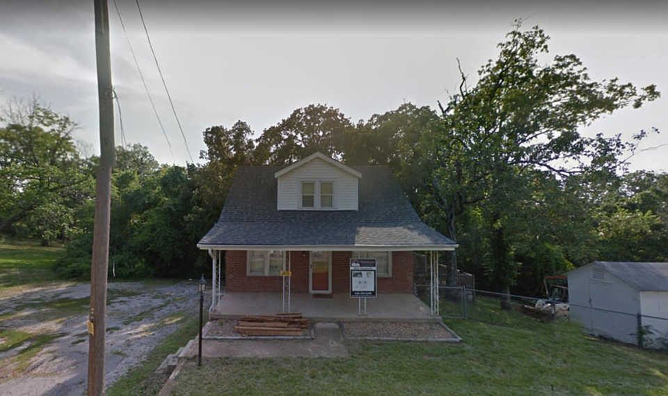 1st image of 2663 Tomahawk Dr