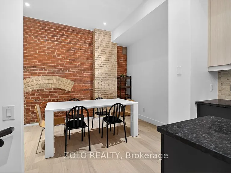 39 Old Brewery Ln #3 — Photo 20