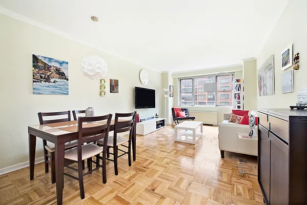 Rented by Compass | media 3