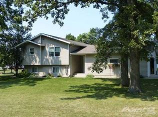 10831 4th St, Hewitt, WI 54441