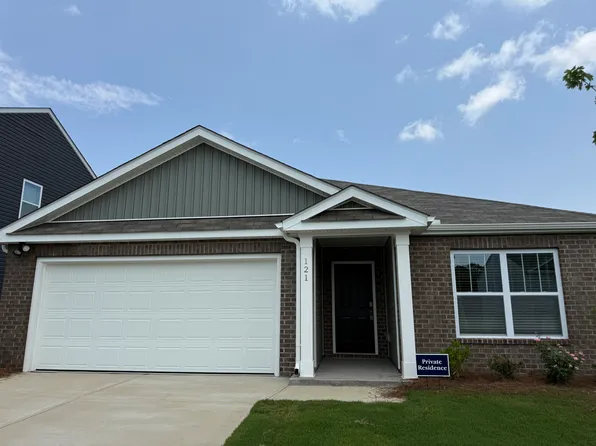 121 Cascade Ln, Seneca, SC