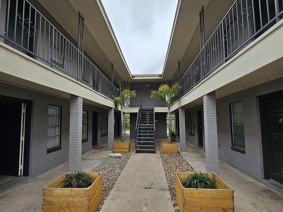 1st image of 1107 Fern Apts