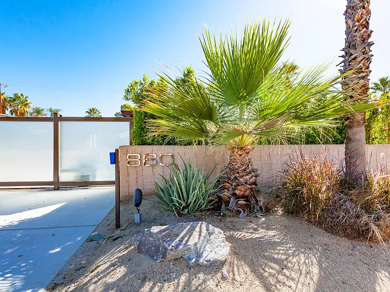 860 N Indian Canyon Dr #5 — Photo 22