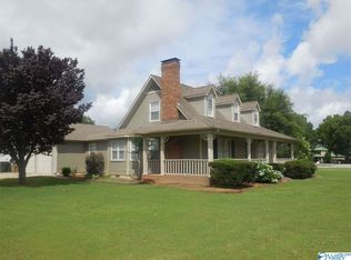 2608 Little John St SW, Decatur, AL 35603