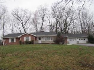132 Greendale Rd, Johnson City, TN 37601