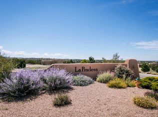42 Canto Del Pajaro, Santa Fe, NM 87508