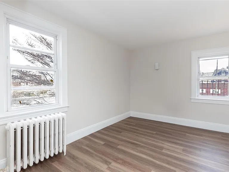 74 Grace Church St #2 — Photo 6