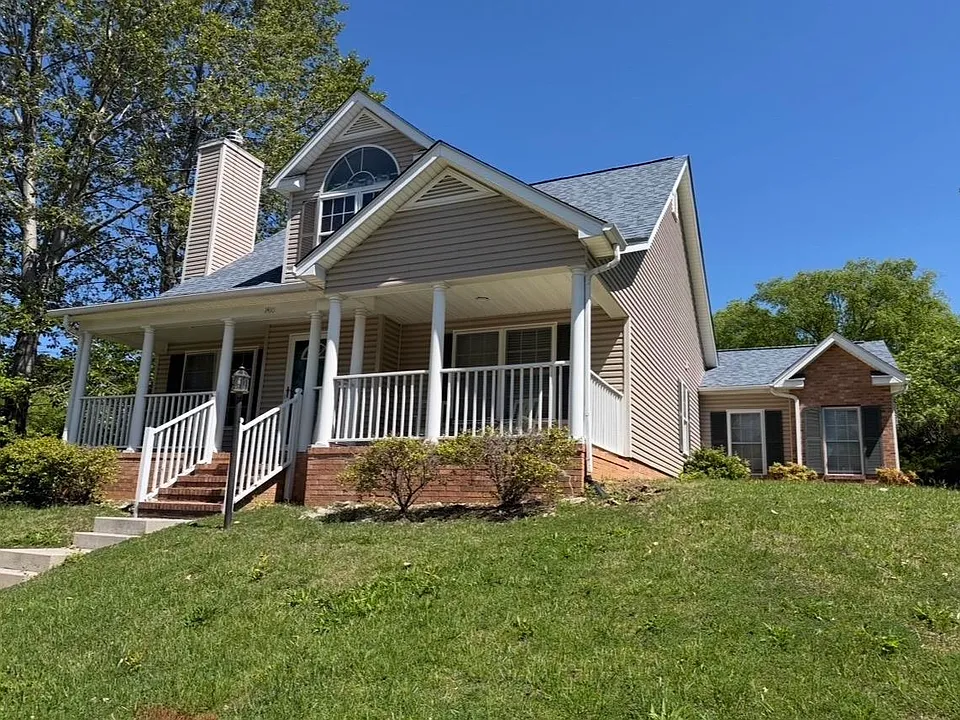 1410 Ashford Ct