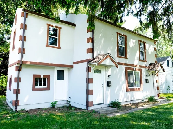 4358 Sunray Rd, Kettering, OH 45429