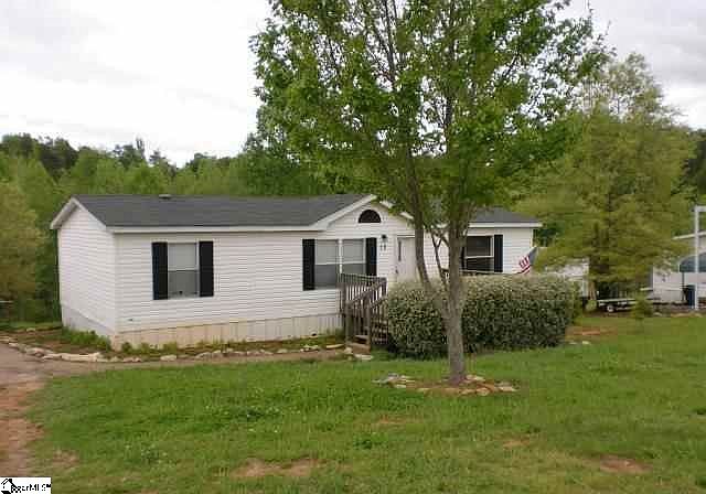 2nd image of 10 Lindsey Ridge Way