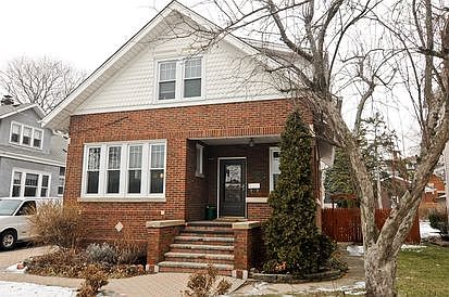 1st image of 206 W Saint James St