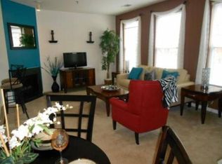100 Dudley St APT 2219, Jersey City, NJ 07302