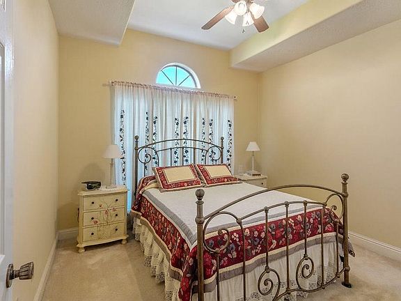 5th image of 5706 W Stephie Ln