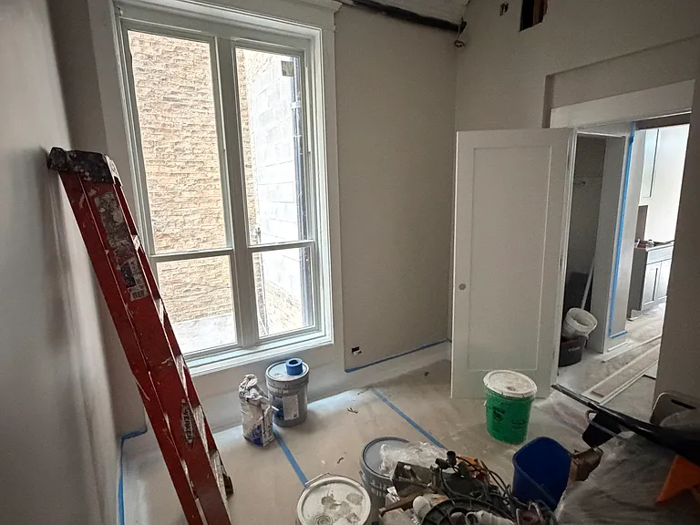 2719 N Pine Grove Ave #101 — Photo 6