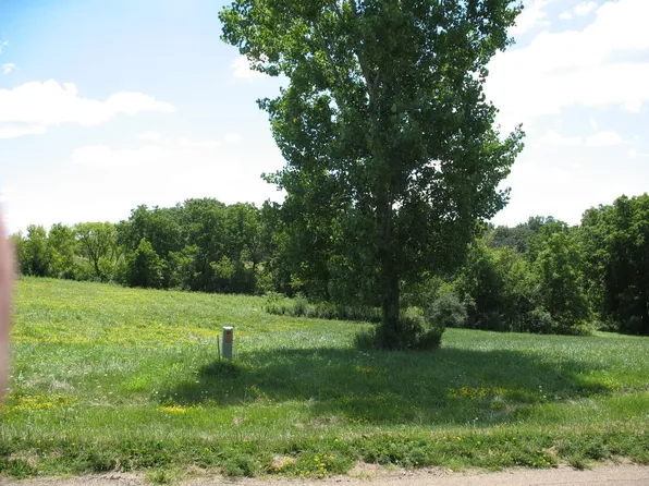 19-7 Timber Ridge Rd, Lanark, IL 61046