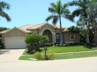 33 Copperfield Ct, Marco Island, FL 34145