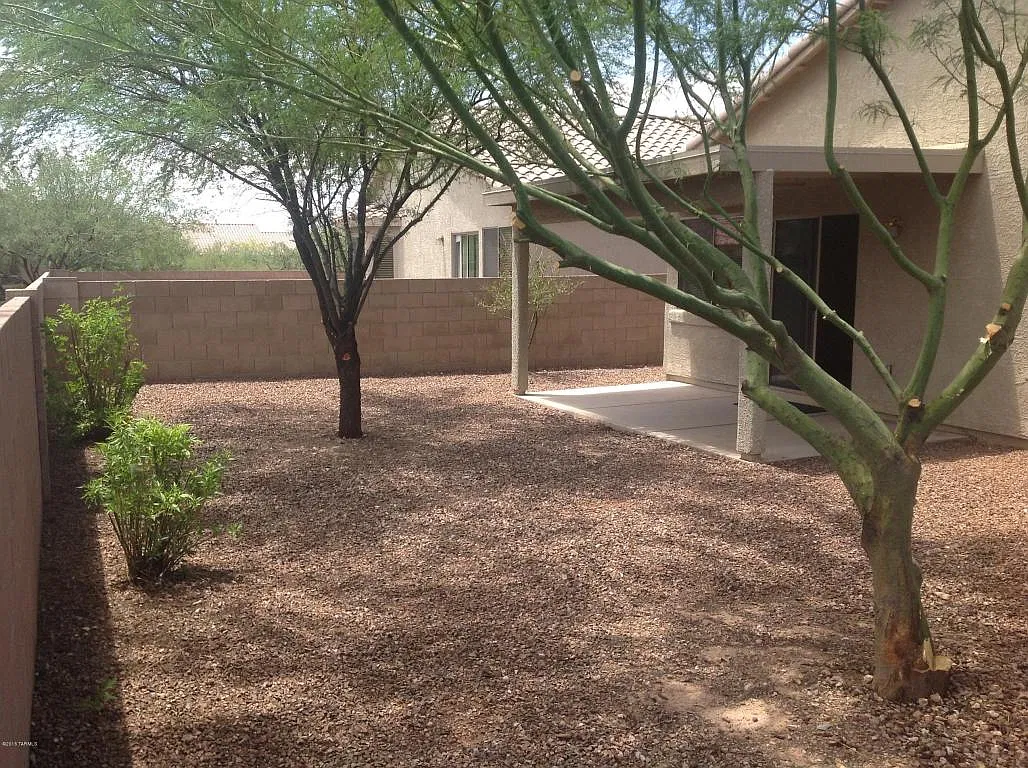 4 bed, 1705 sqft, $1,895 — Photo 4