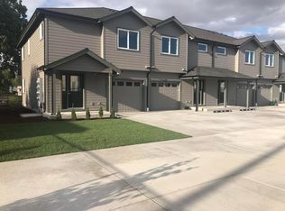 141 SW Kalmia St, Junction City, OR