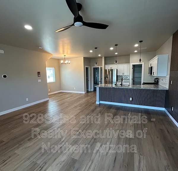 12217 Bliss Ave — Photo 6