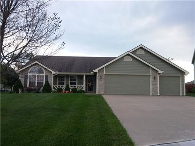 919 Jasara Cir, Baldwin, KS, 66006