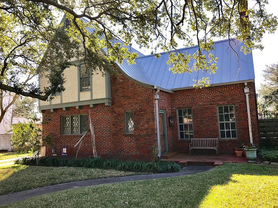 1st image of 24 Cedar Lawn Cir