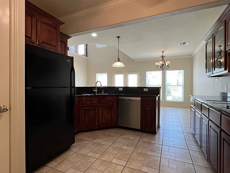 14813 Leeward Dr #404 — Photo 43