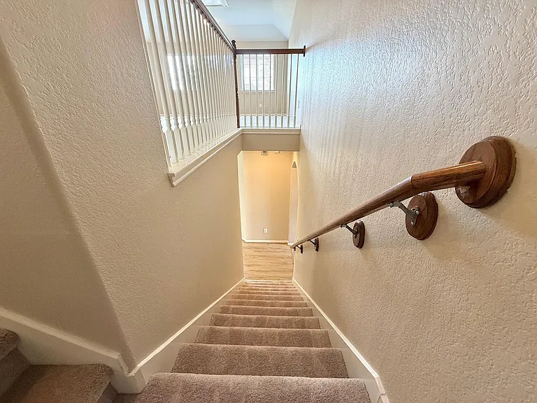 8139 Edenwood Dr — Photo 14