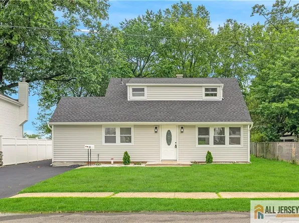 23 Marshall Pl, Sayreville, NJ 08872