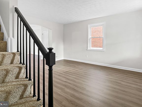 4th image of 8311 Bon Air Rd