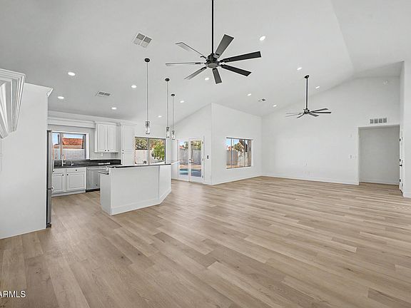 5th image of 13253 S 35TH Court