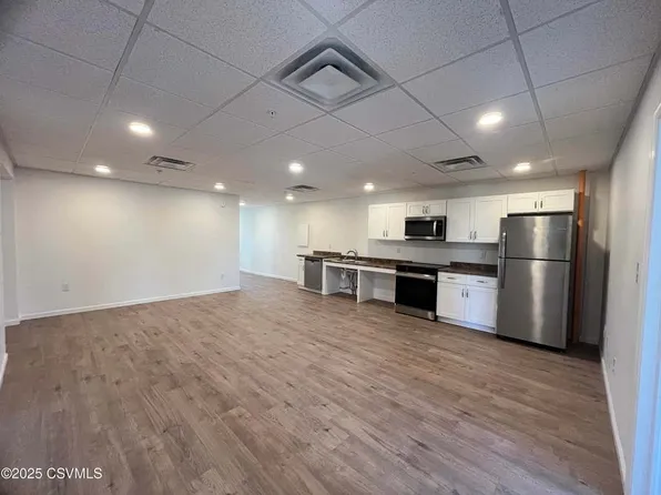 11 Pennsylvania Ave #1B, Selinsgrove, PA 17870