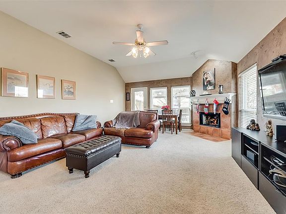 5th image of 1448 Bregenz Ln
