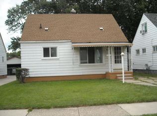24372 Lauren Ave, Warren, MI 48089