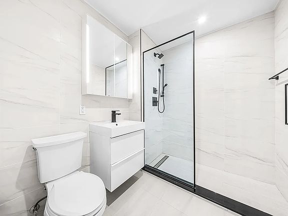 4th image of 2704 Astoria Blvd APT 1