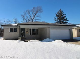 27615 El Capitan Dr, Warren, MI