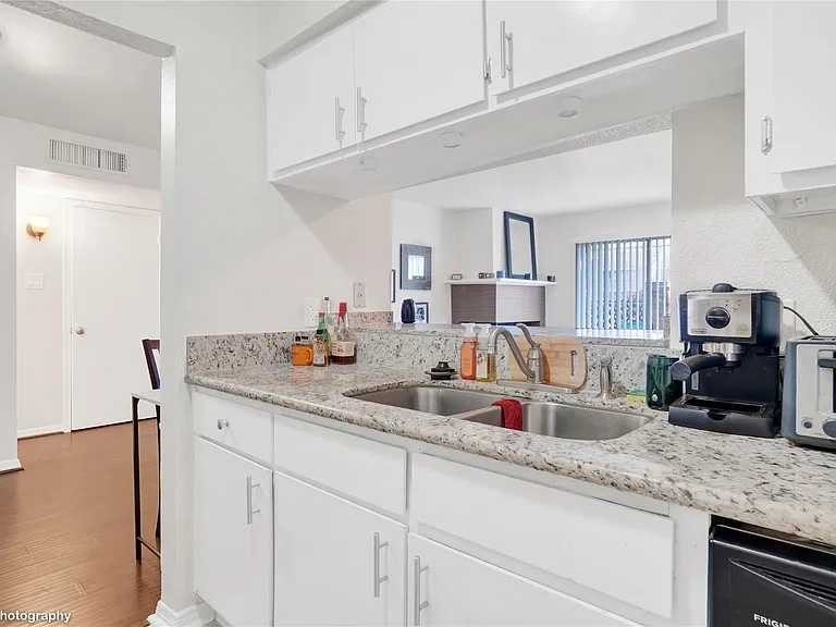 2800 Jeanetta St #1013 — Photo 13